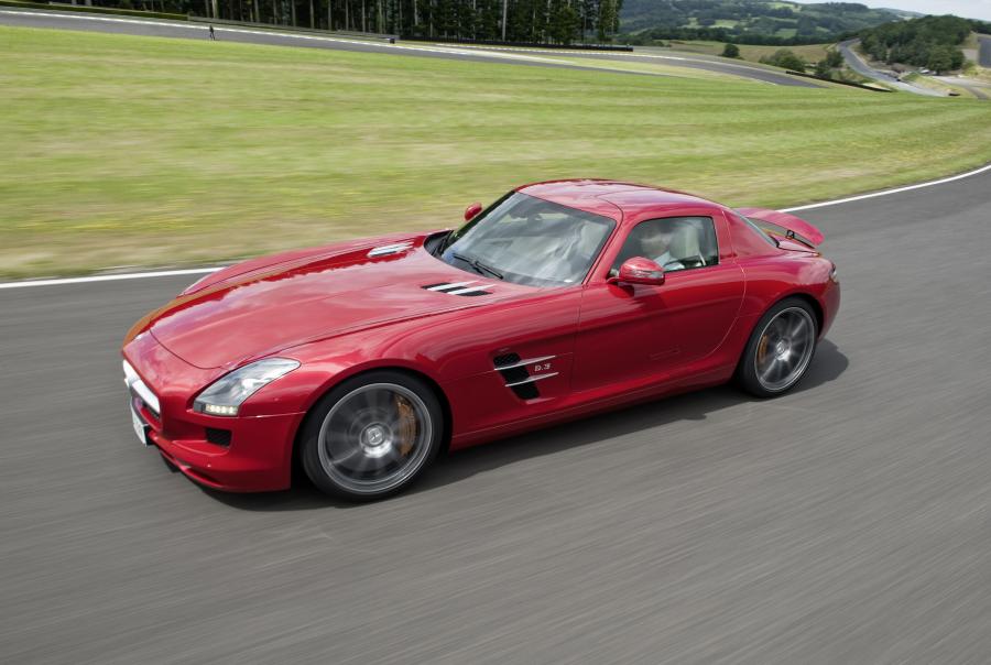  Mercedes-Benz SLS AMG 2010 года  (фото 447 из 526)